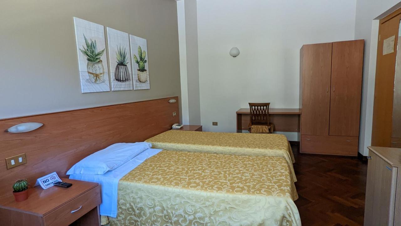 Hotel Del Sole Сора Екстер'єр фото